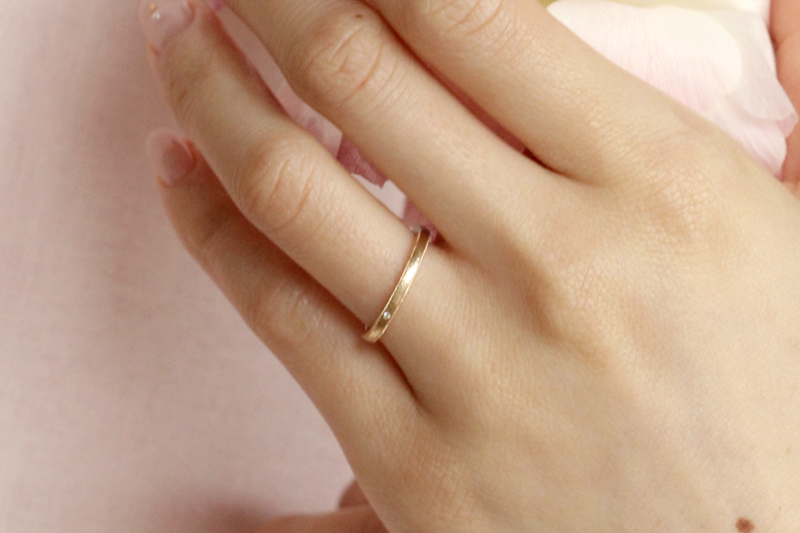 マットでお洒落に 婚約指輪 結婚指輪をツヤ消しで オーダーメイド結婚指輪のブランドith イズ 東京 横浜 柏 大宮 銀座 心斎橋 栄 新宿 梅田 天神